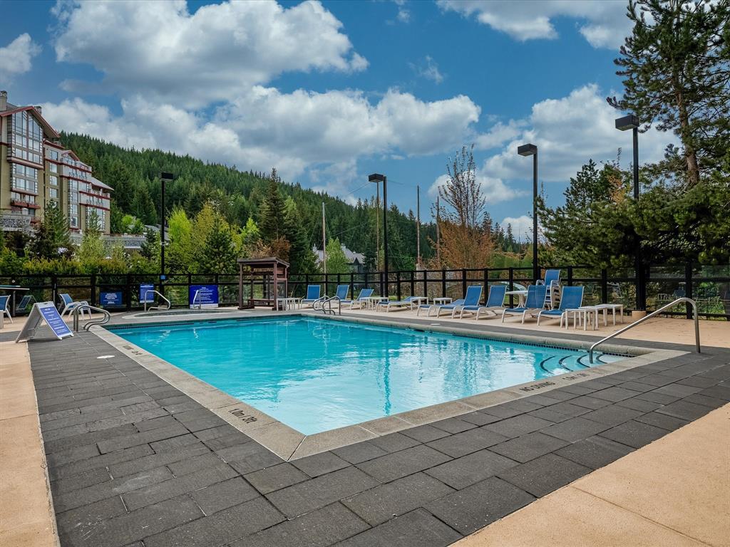 #161 – 4050 Whistler Way