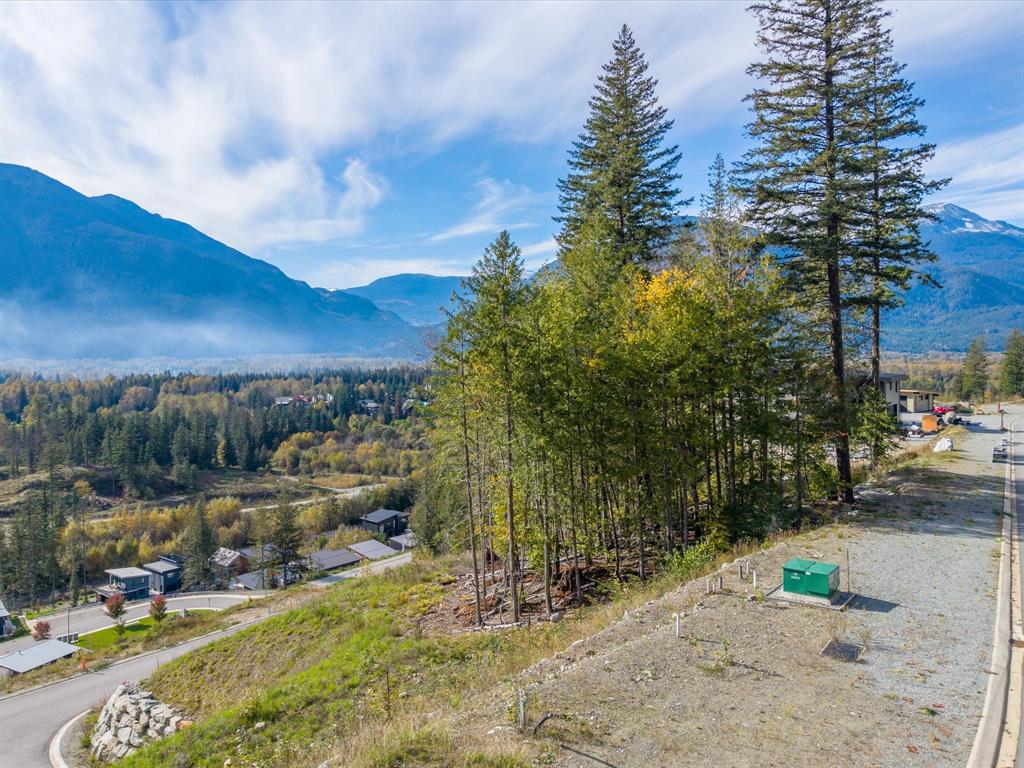 8204 Merlot Peak Drive