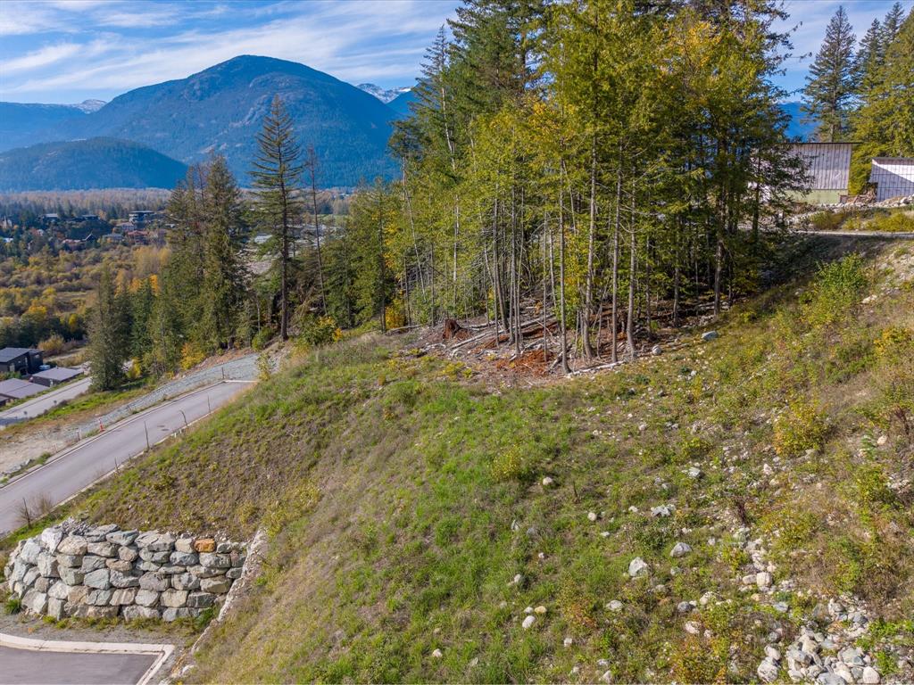 8204 Merlot Peak Drive