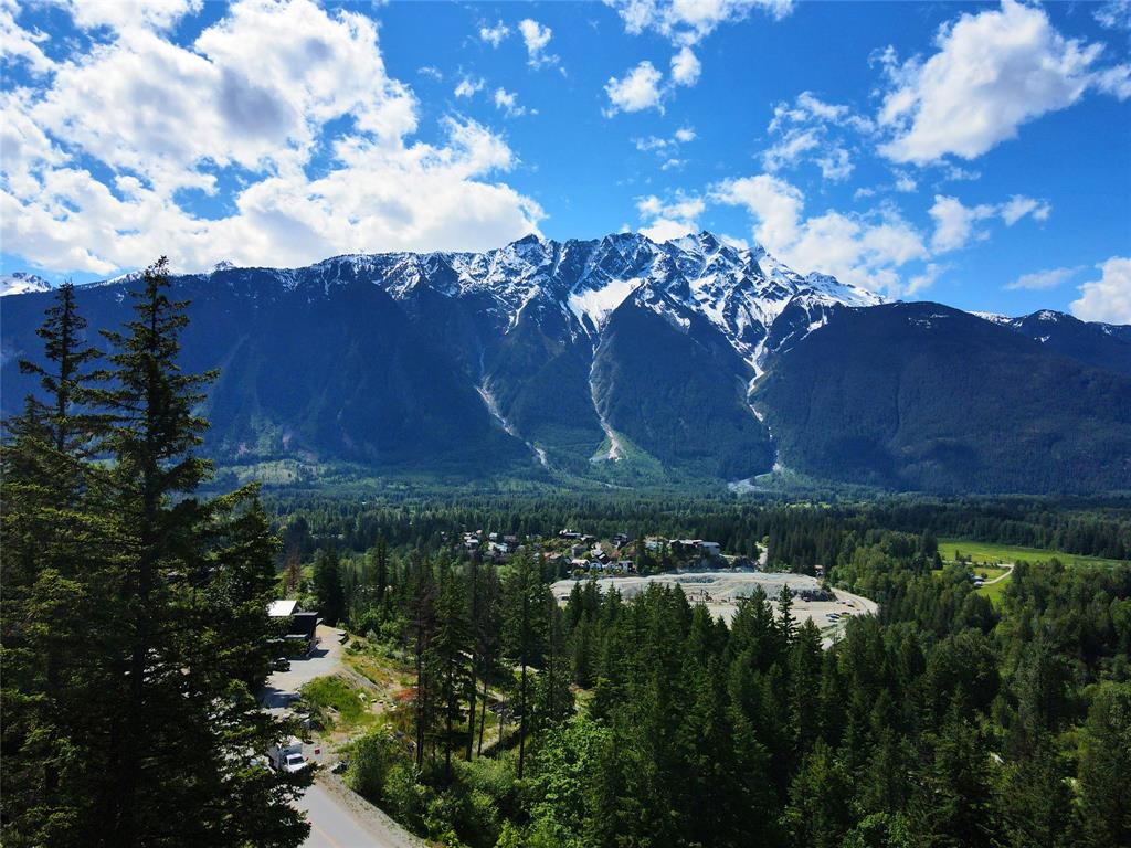 7505 Pebble Creek Drive