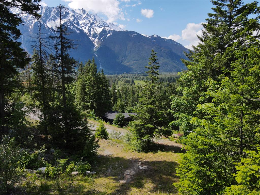 7505 Pebble Creek Drive