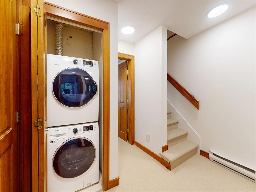 #5 – 4661 Blackcomb Way