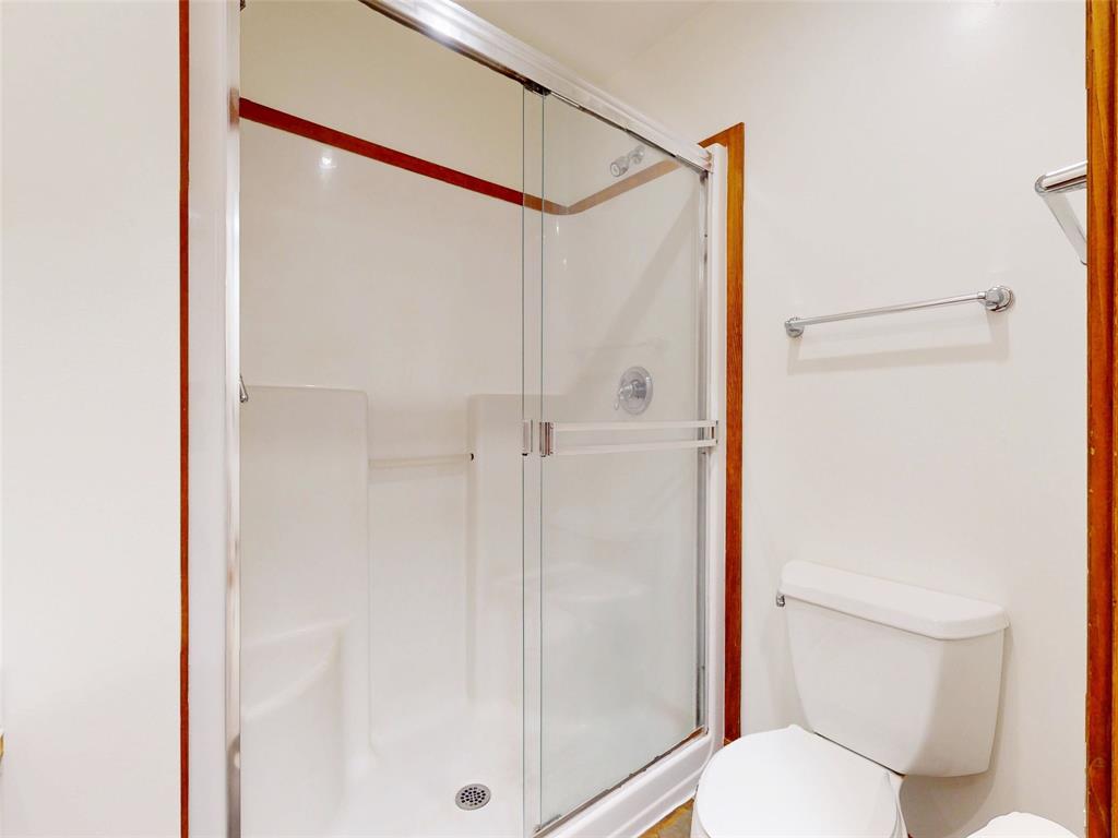 #5 – 4661 Blackcomb Way