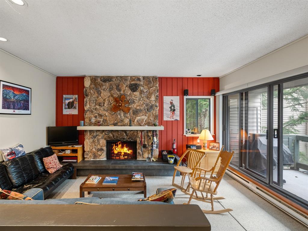 #KP2 – 1400 Alta Lake Road