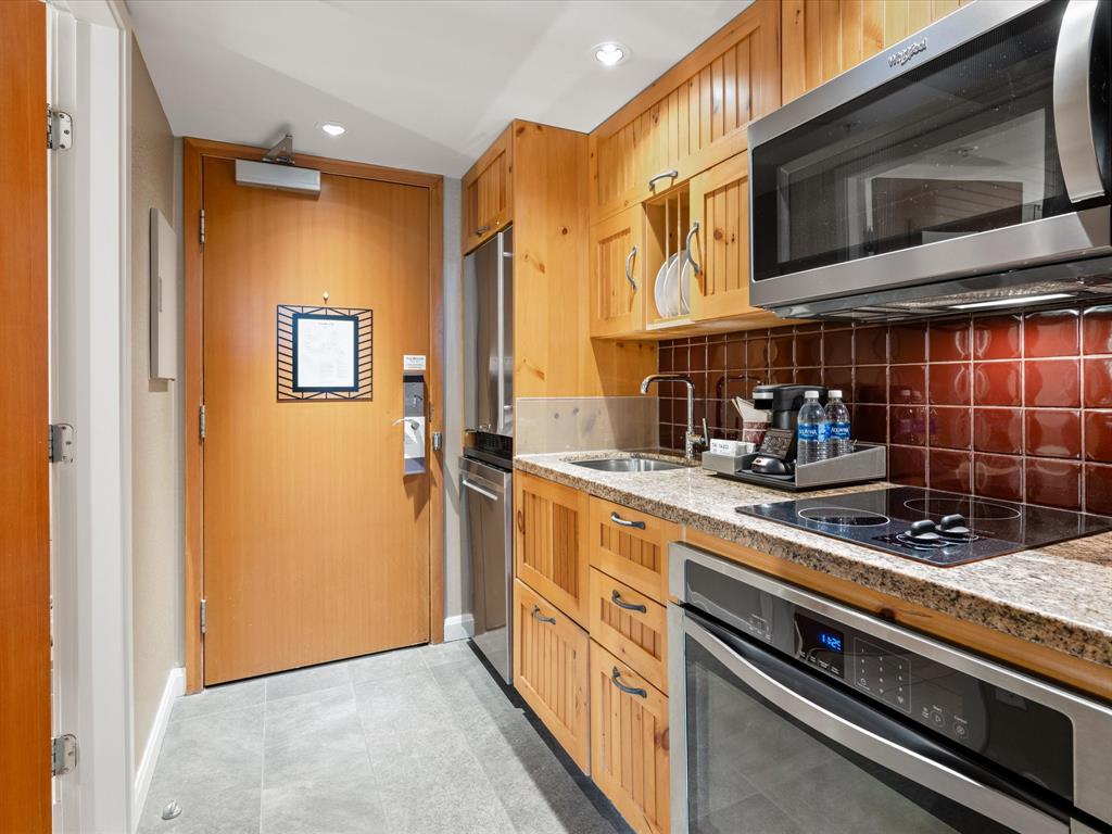 #660 – 4090 Whistler Way