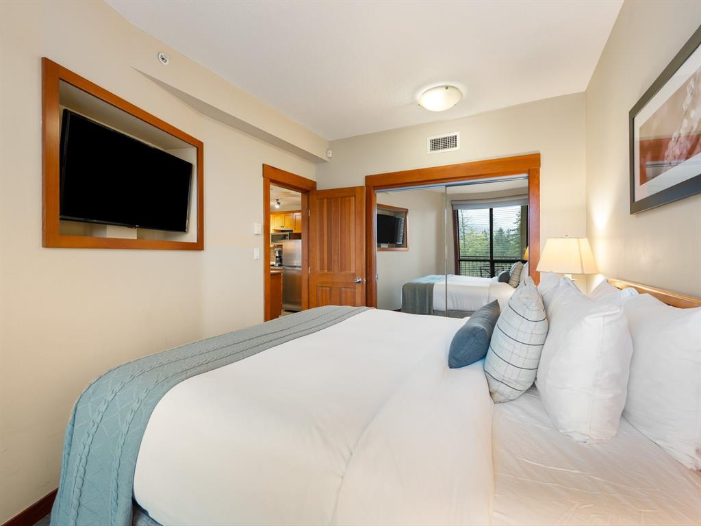 #713 – 4320 Sundial Crescent