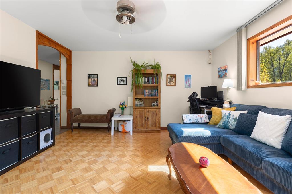 7869 Pemberton Meadows Road