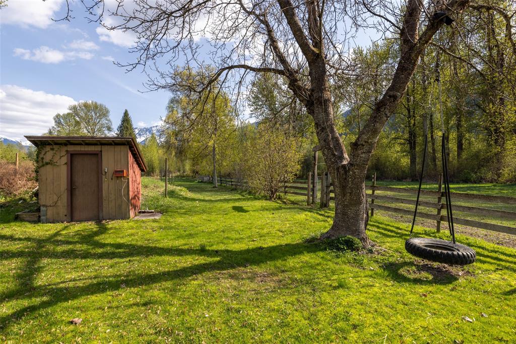 7869 Pemberton Meadows Road