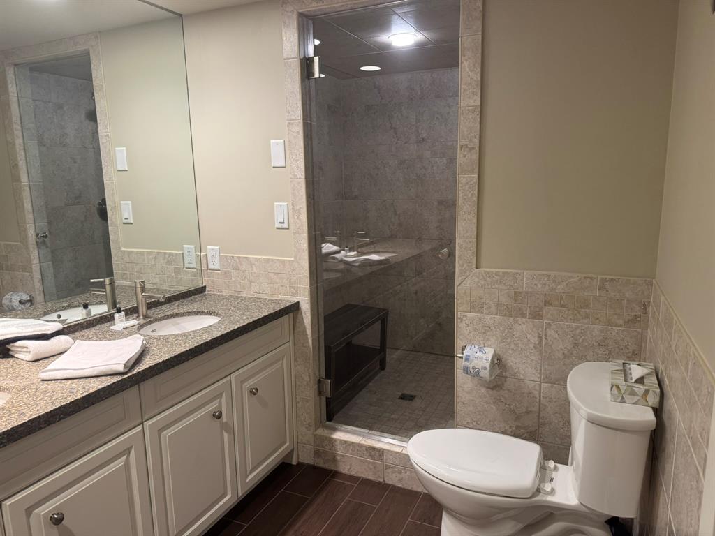 #207/307 – 4321 Village Gate Boulevard