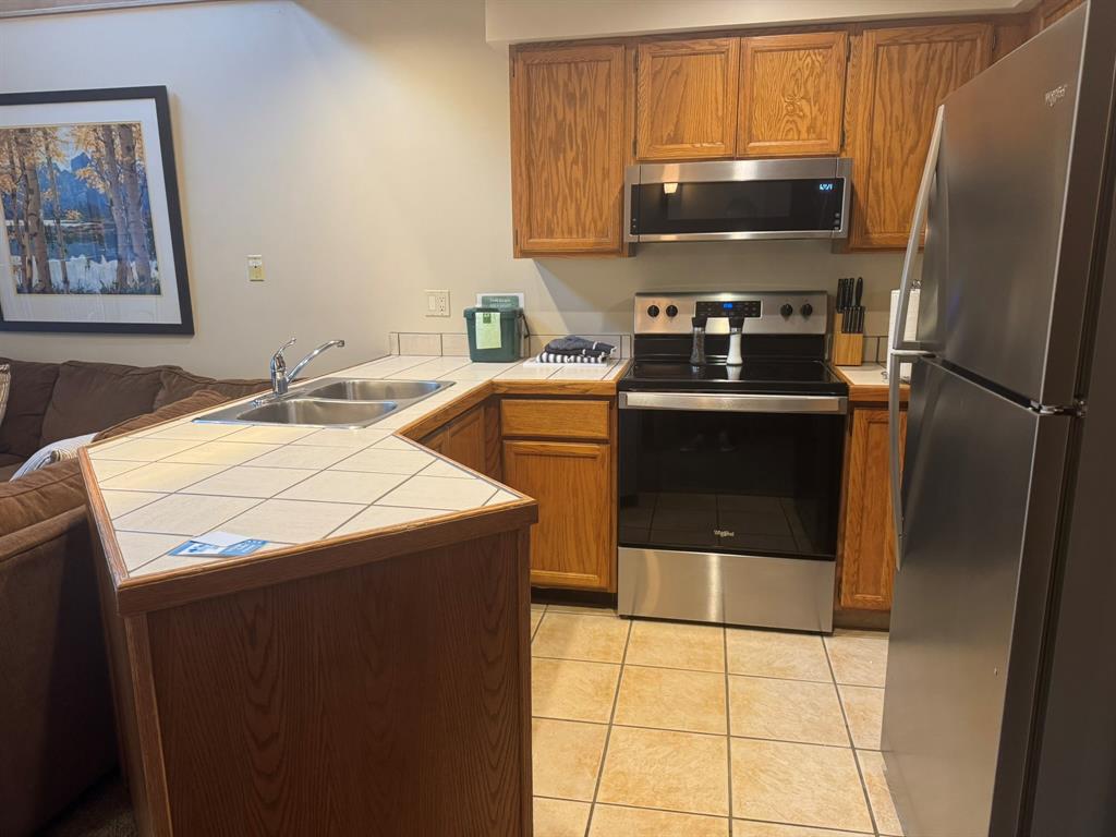 #207/307 – 4321 Village Gate Boulevard