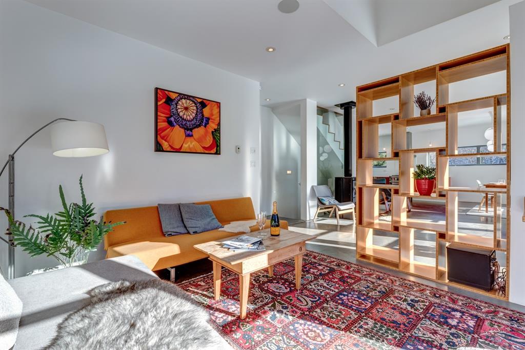 7597 Pemberton Meadows Road