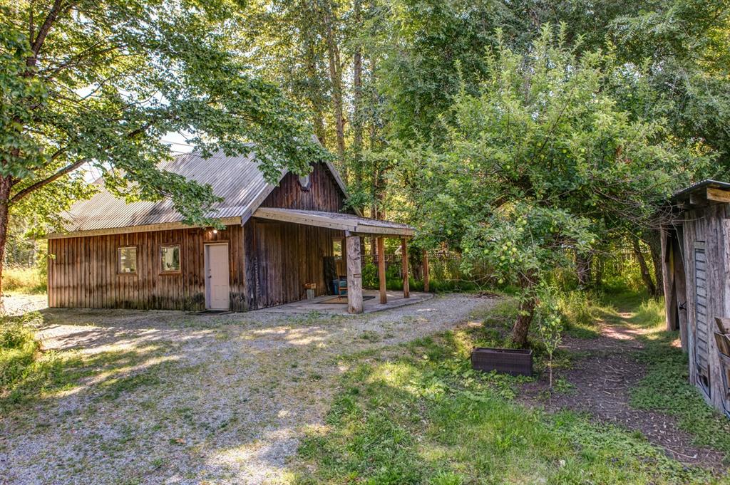 7597 Pemberton Meadows Road