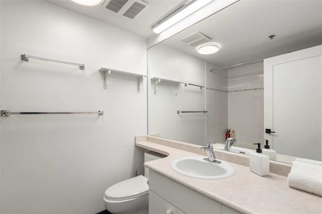 #225 – 3309 Ptarmigan Place