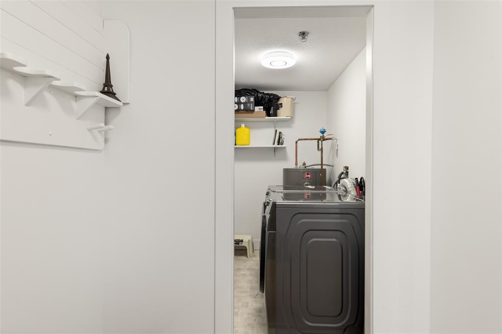 #225 – 3309 Ptarmigan Place