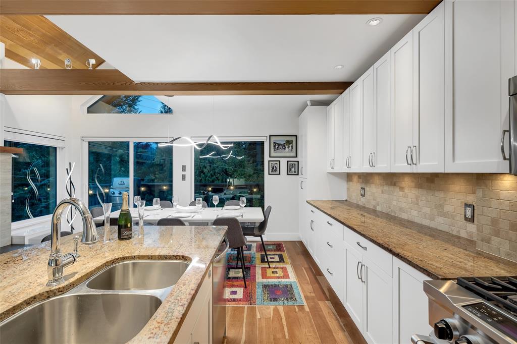 2008 Alpha Lake Village