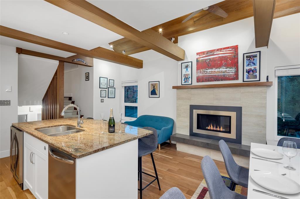 2008 Alpha Lake Village