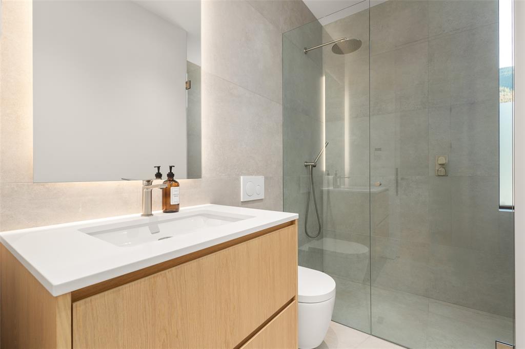 9257 Wedgemount Plateau Drive