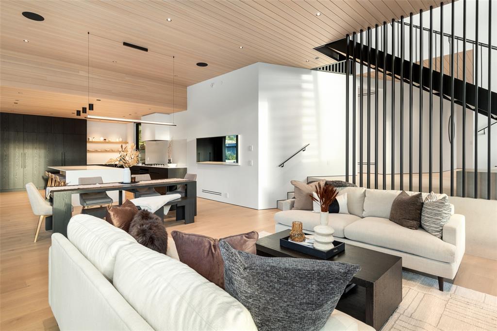 9257 Wedgemount Plateau Drive