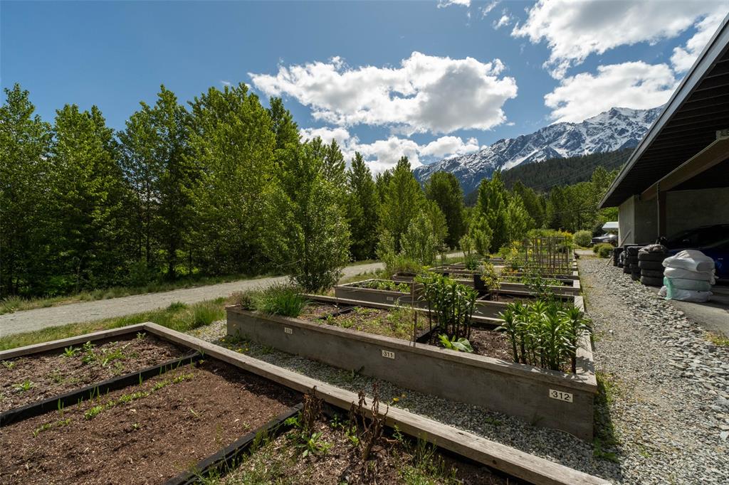 #110 – 7350 Crabapple Court