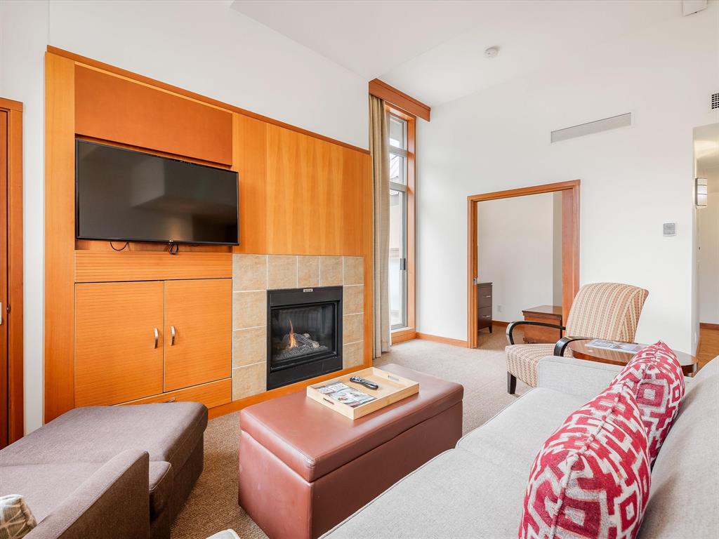 #4407 – 4299 Blackcomb Way