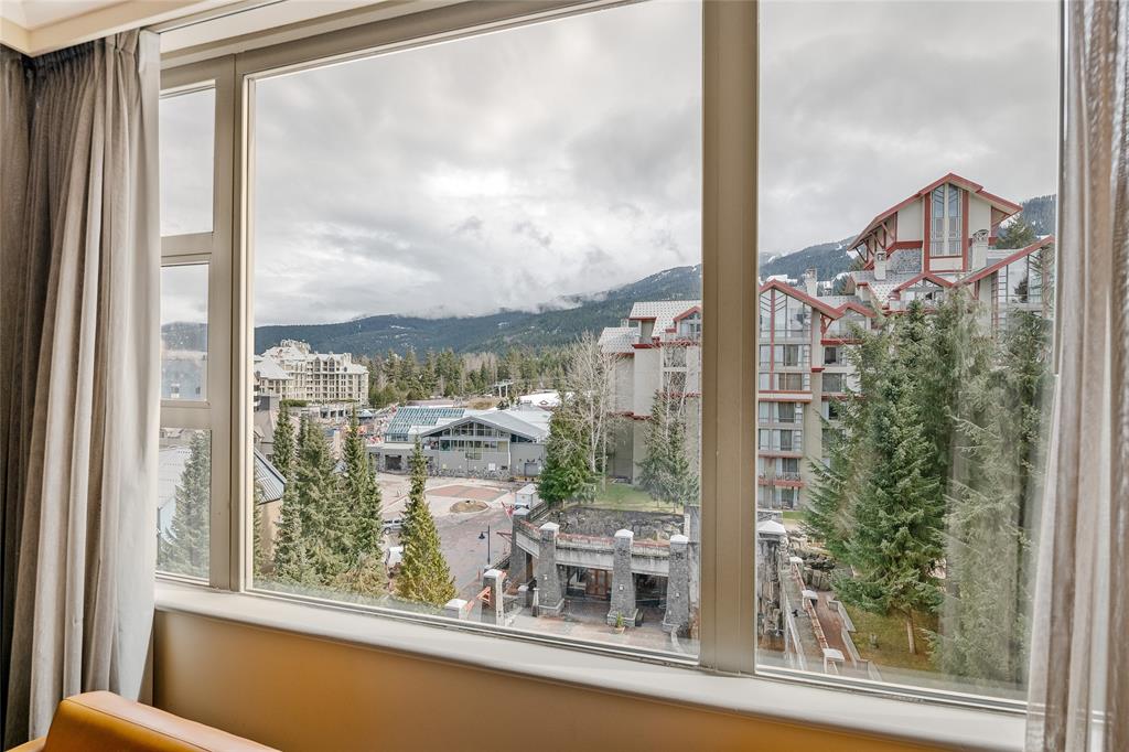 #753 – 4090 Whistler Way