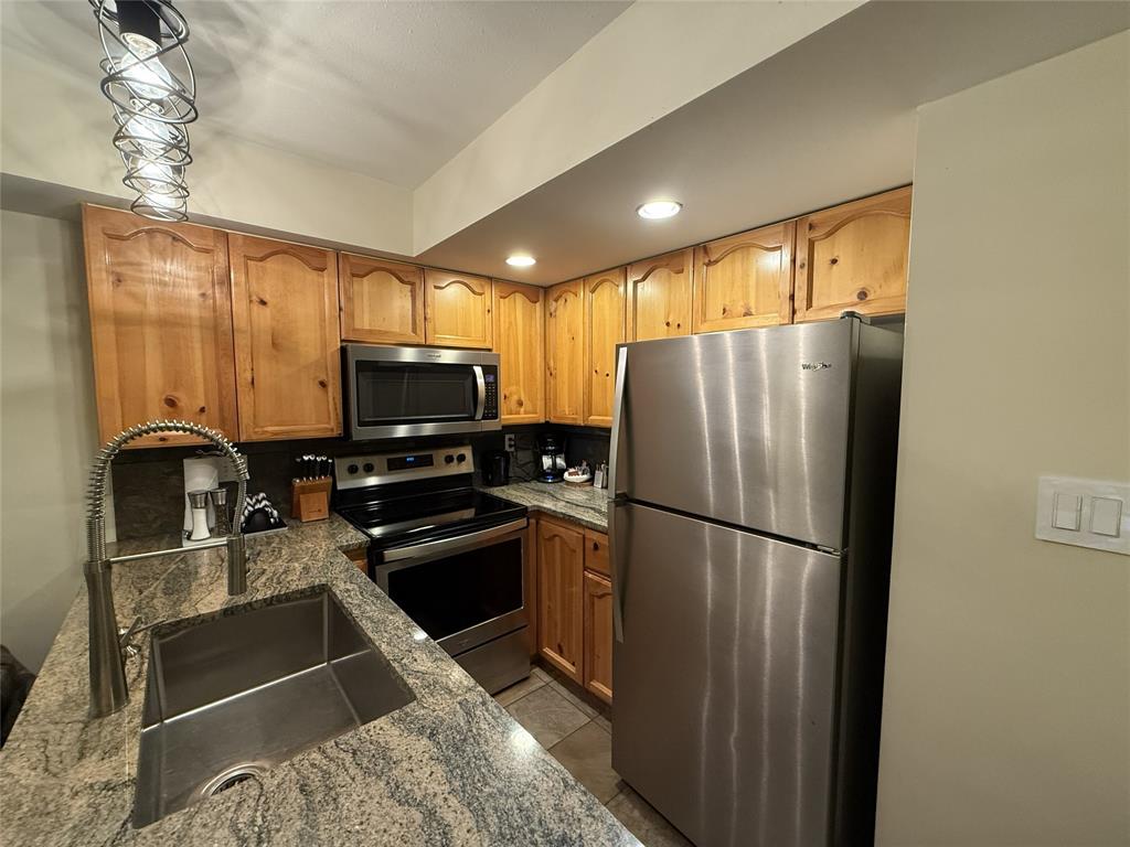 #31 – 4375 Northlands Boulevard