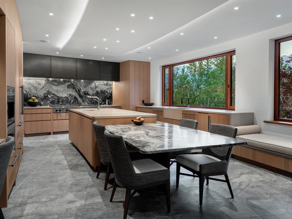 5476 Stonebridge Place