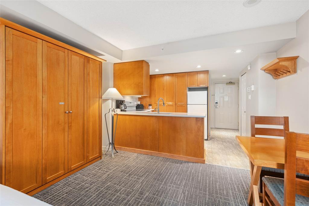 #4407 – 4295 Blackcomb Way