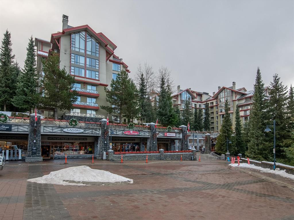 #679 – 4090 Whistler Way