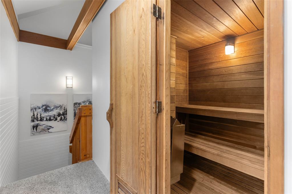 #A – 4324 Sunrise Alley