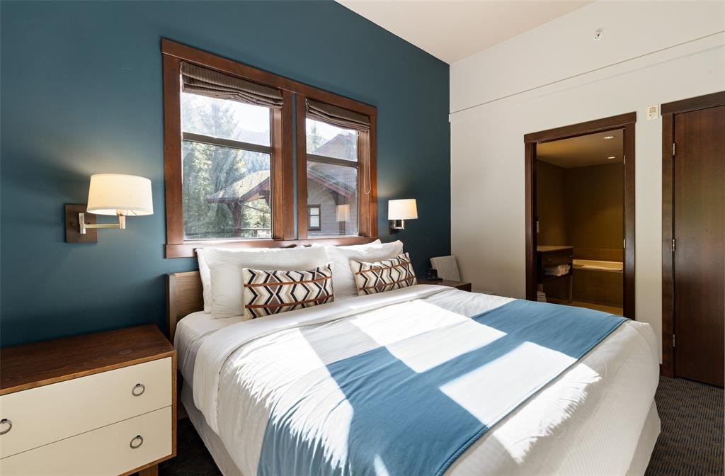 #401C – 2020 London Lane