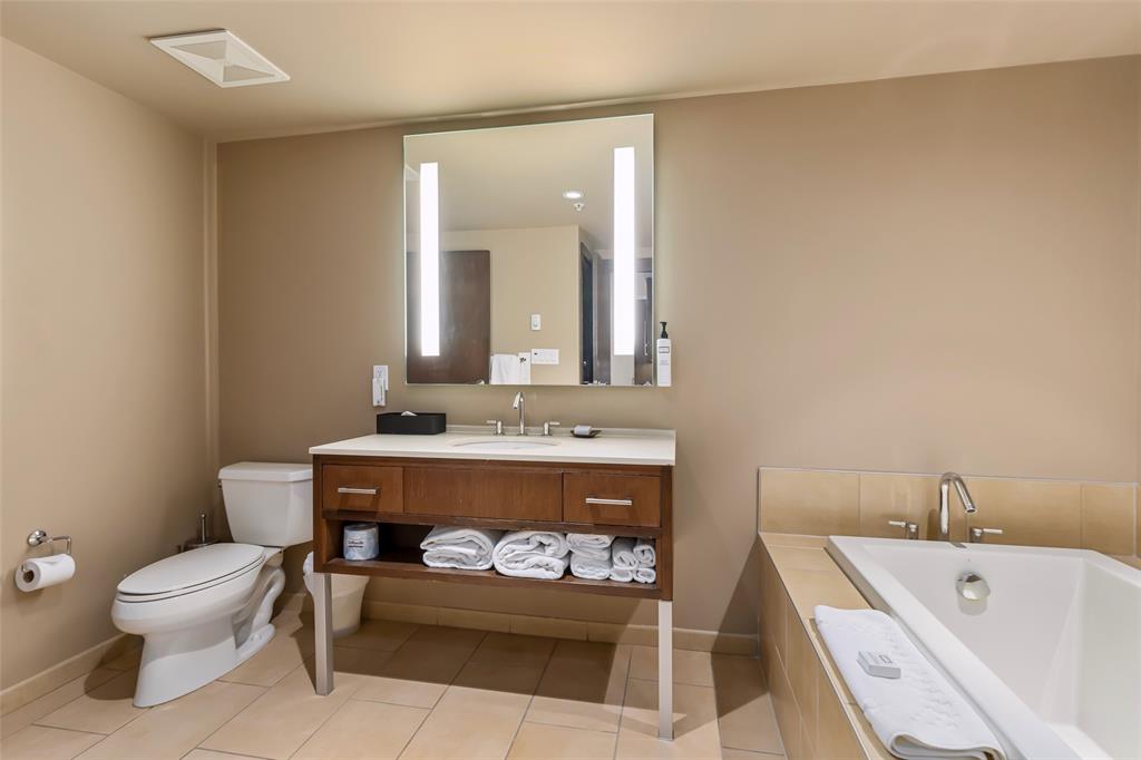 #401C – 2020 London Lane