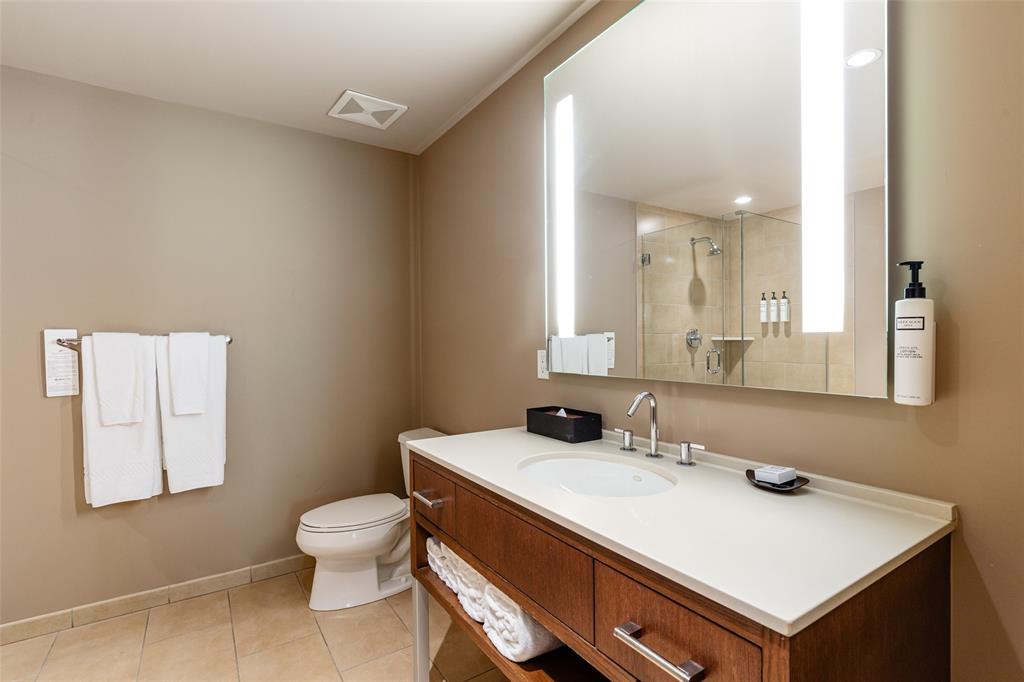 #401C – 2020 London Lane