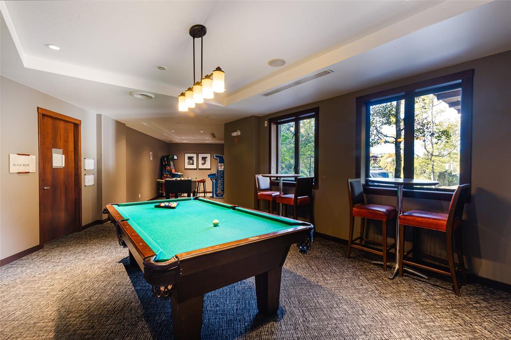 #401C – 2020 London Lane