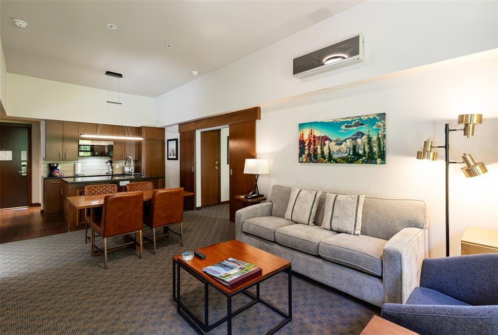 #401C – 2020 London Lane