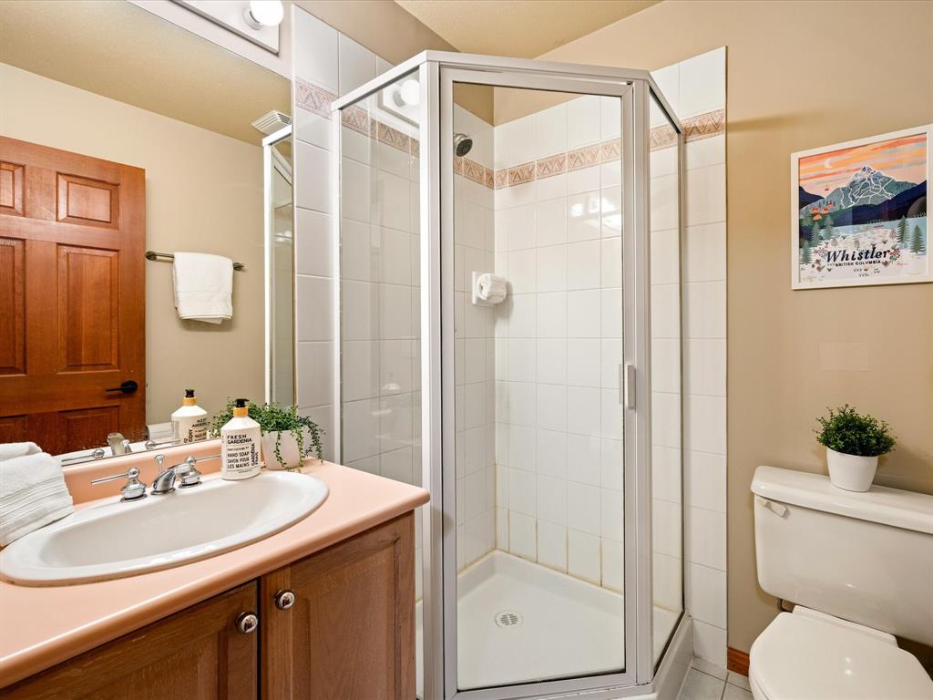 #2 – 4335 Northlands Boulevard