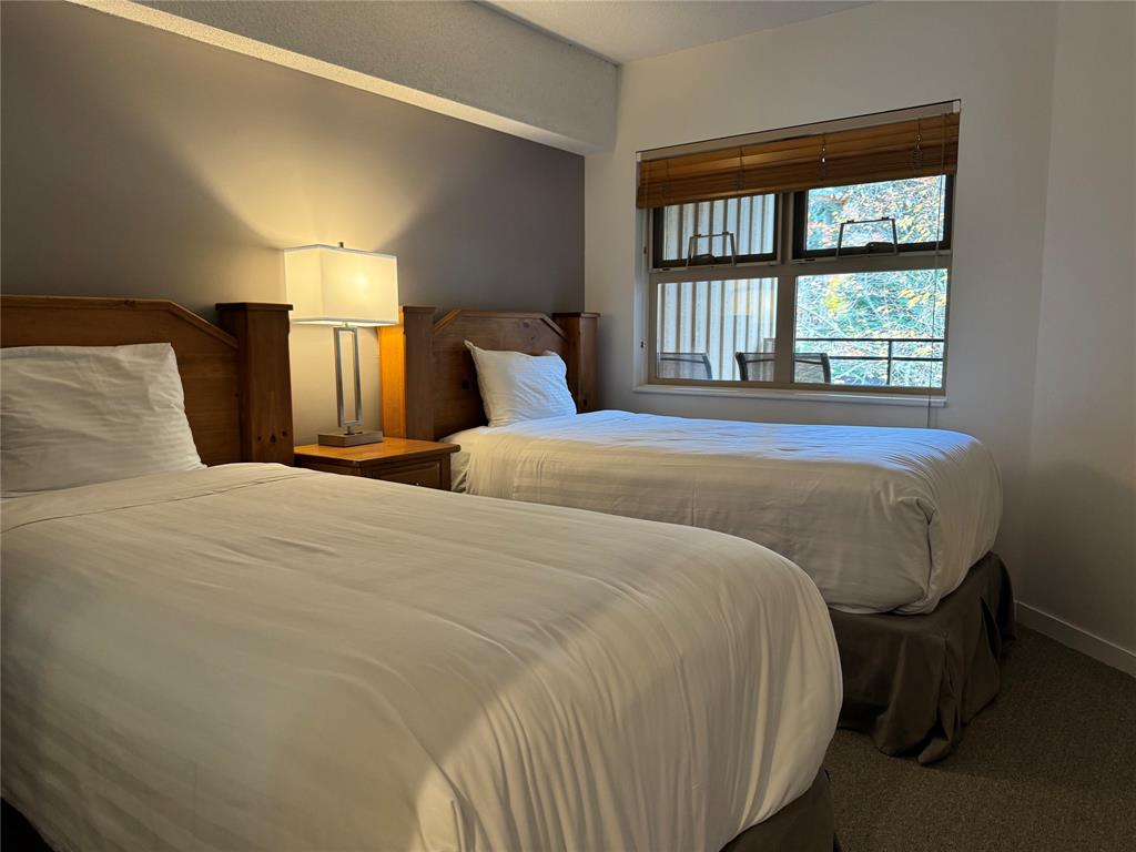 #231 – 2050 Lake Placid Road