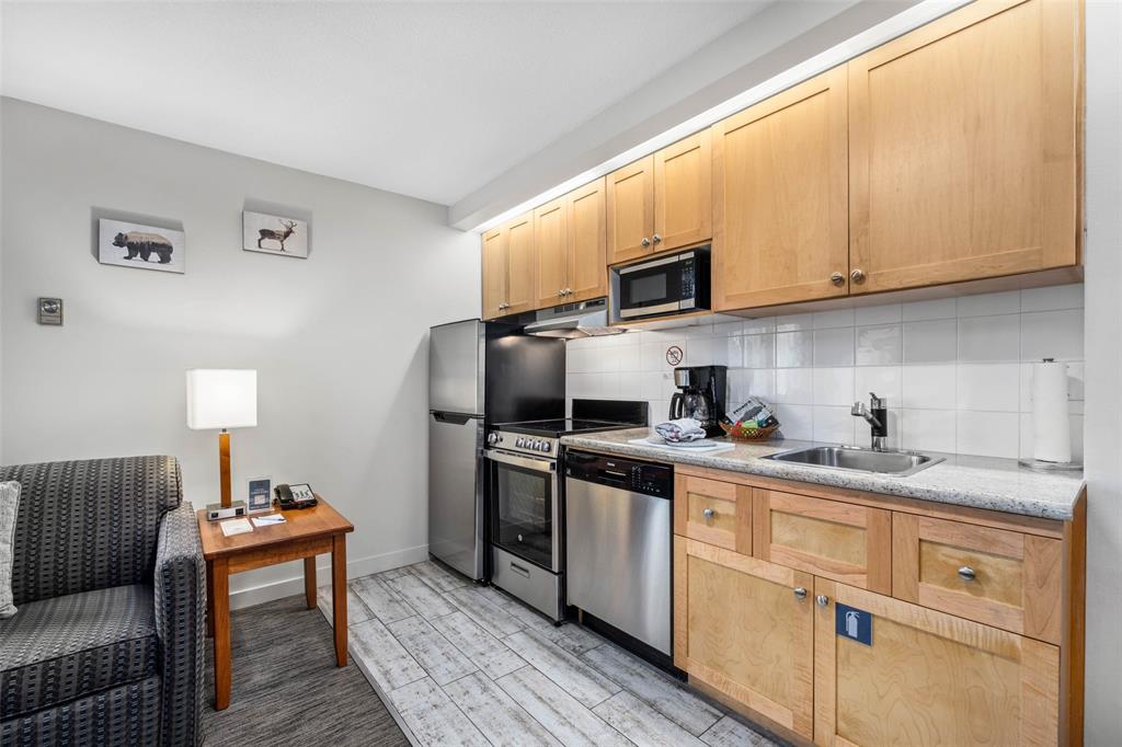#202 – 4220 Sundial Place