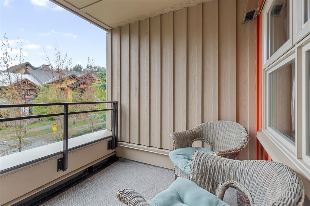 #207 – 2050 Lake Placid Road