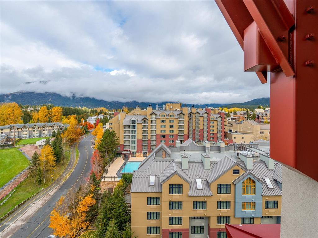 #854 – 4090 Whistler Way