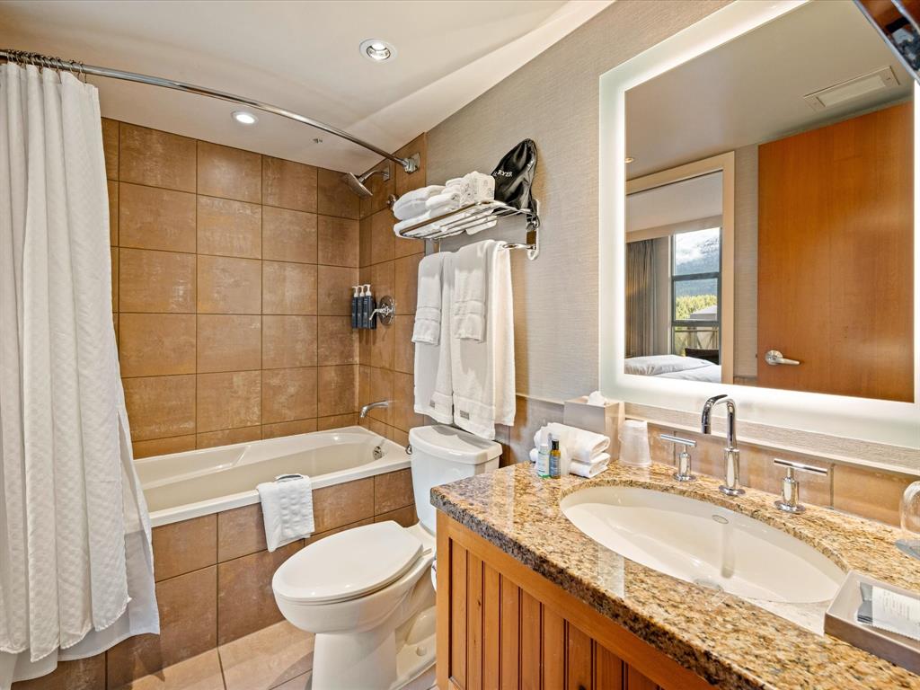 #854 – 4090 Whistler Way