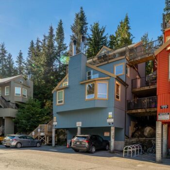 #4 – 2227 Sapporo Drive