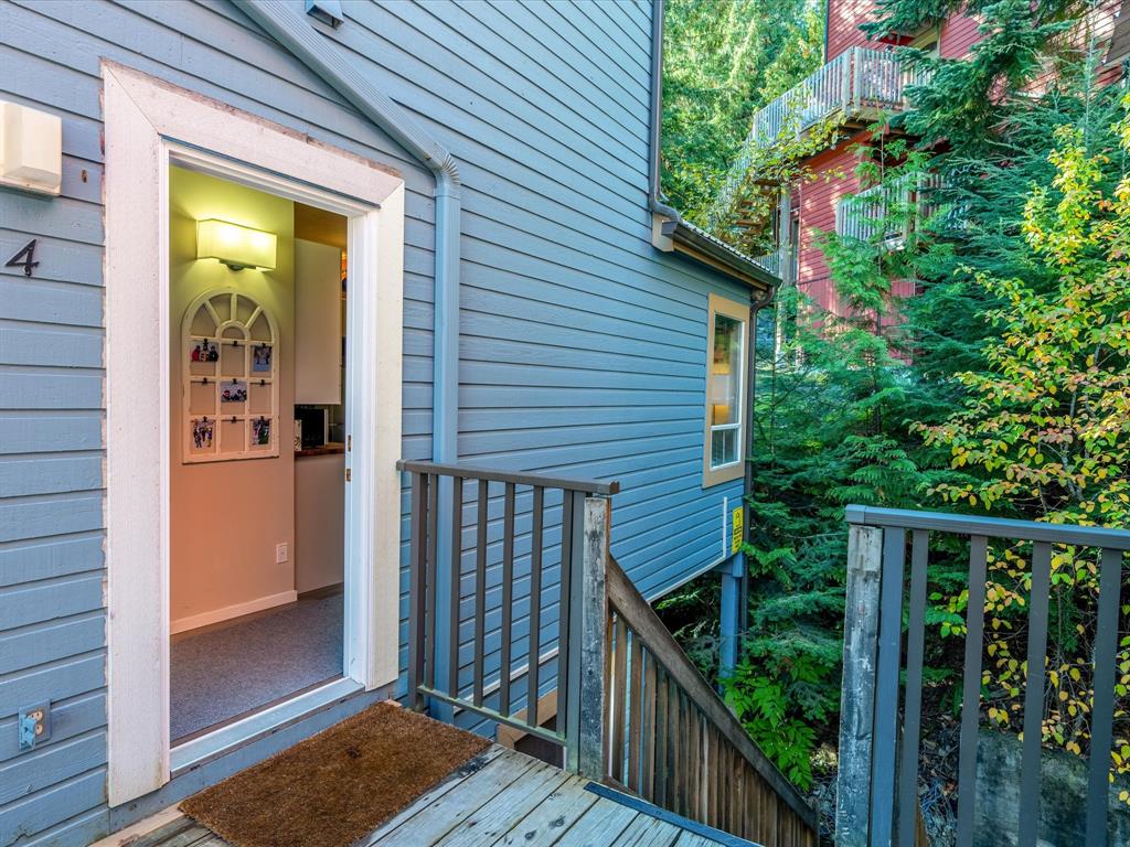 #4 – 2227 Sapporo Drive