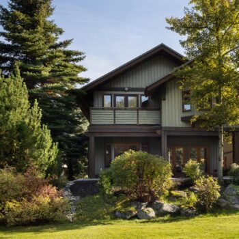 8107 Muirfield Crescent