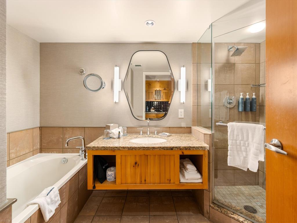 #874 – 4090 Whistler Way