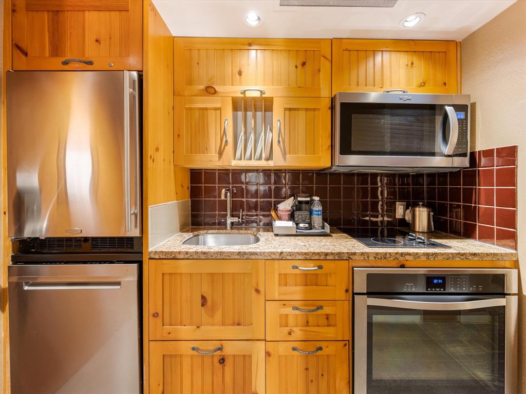 #874 – 4090 Whistler Way