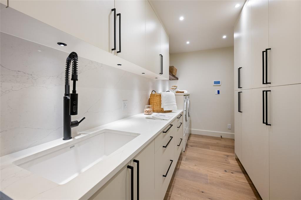 7653 Seven OClock Drive