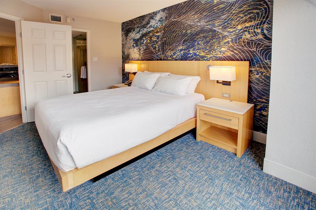 #2424 – 4308 Main Street