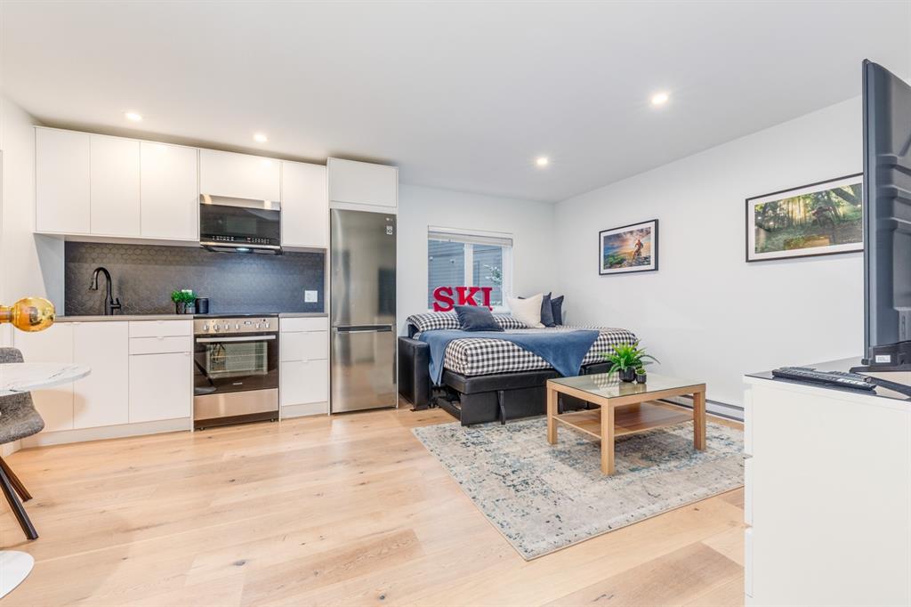 #318 – 2111 Whistler Road