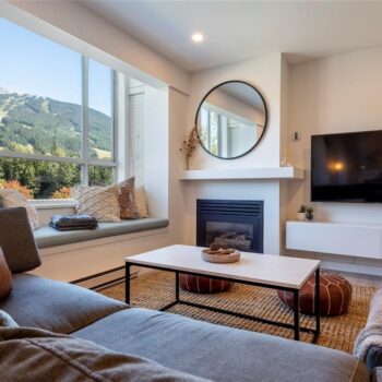 #421 – 4314 Main Street